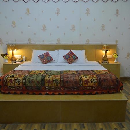 Chokhi Dhani - Desert Camp Resort Jaisalmer Exterior photo